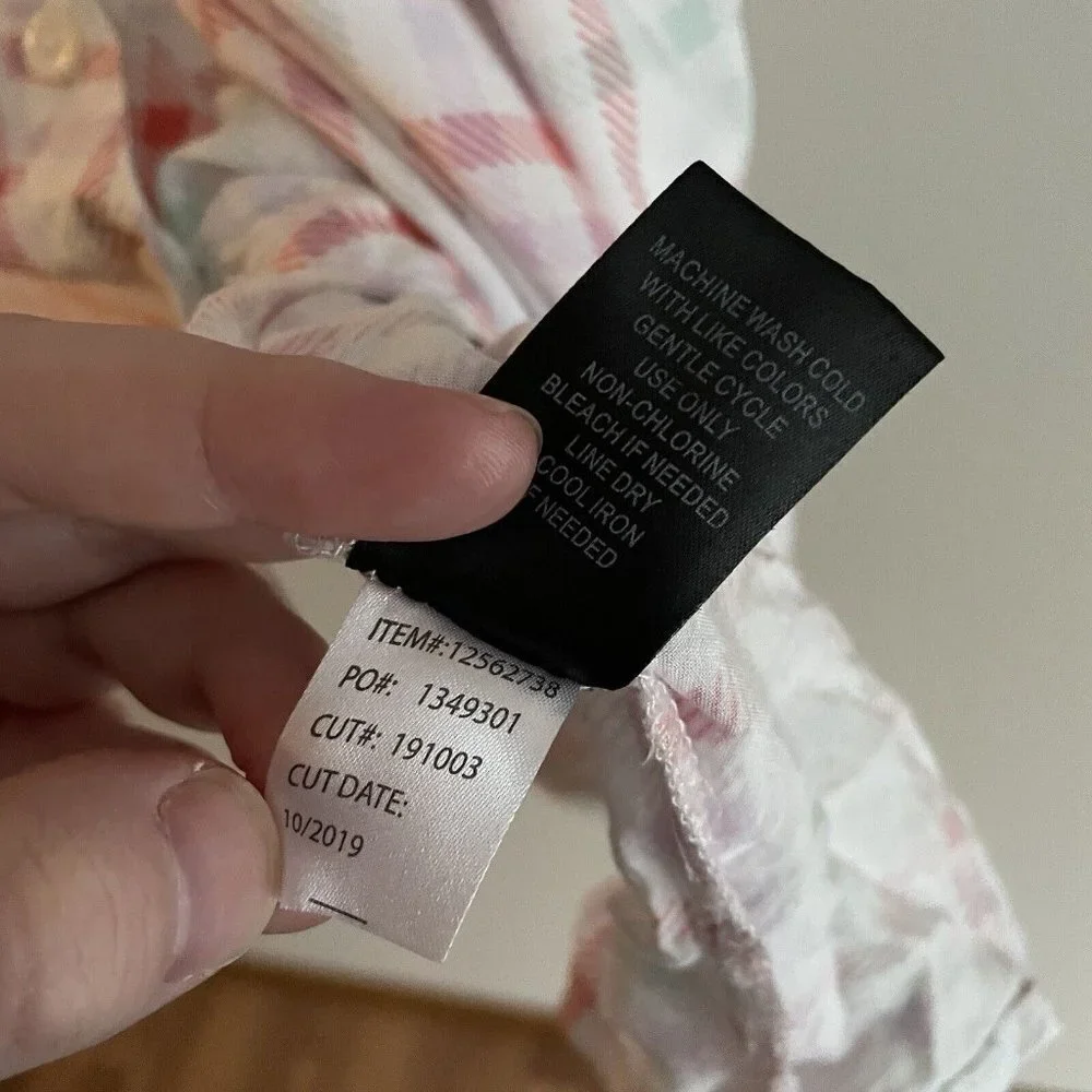 Torrid Women 2X White Multi Plaid Split Neck Babydoll Challis Button-Front Top - Picture 10 of 10